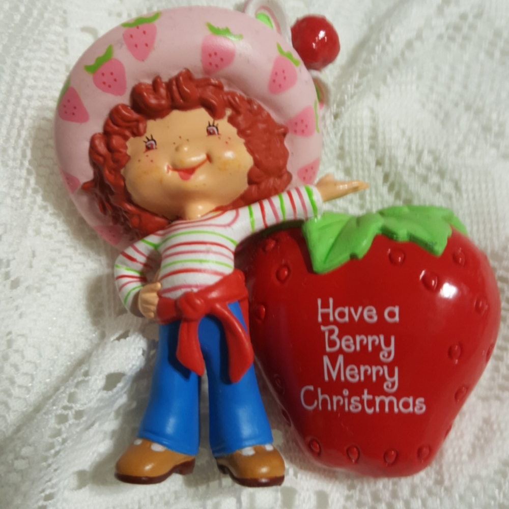 Strawberry Shortcake / ornament